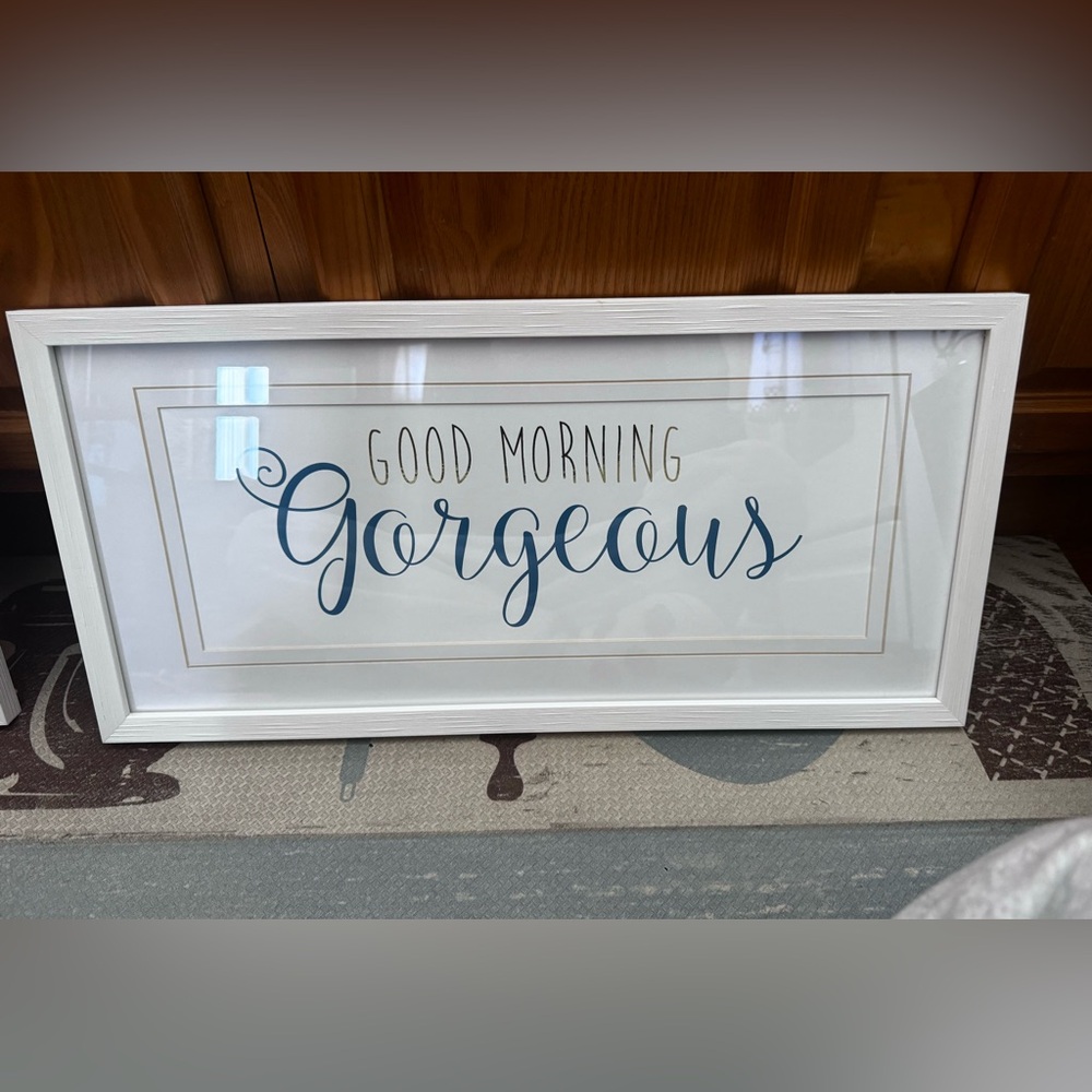 Framed wall signs ✨